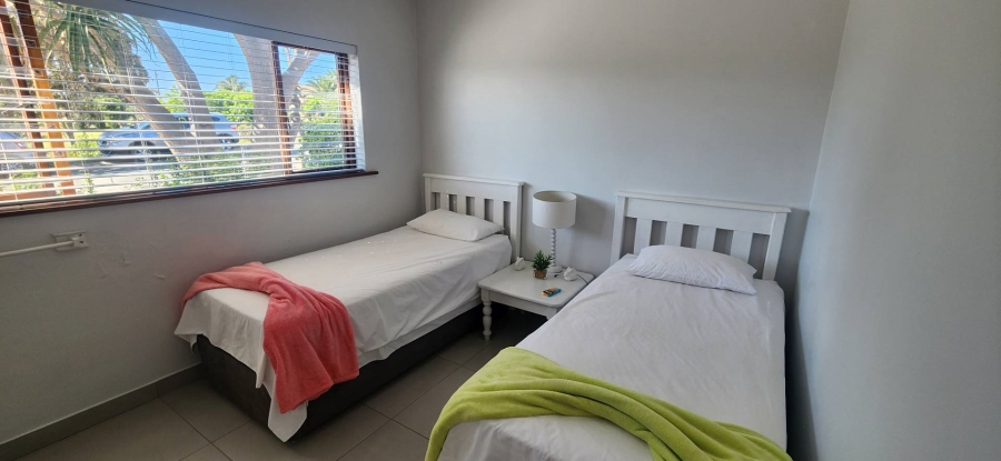 6 Bedroom Property for Sale in Fraaiuitsig Western Cape